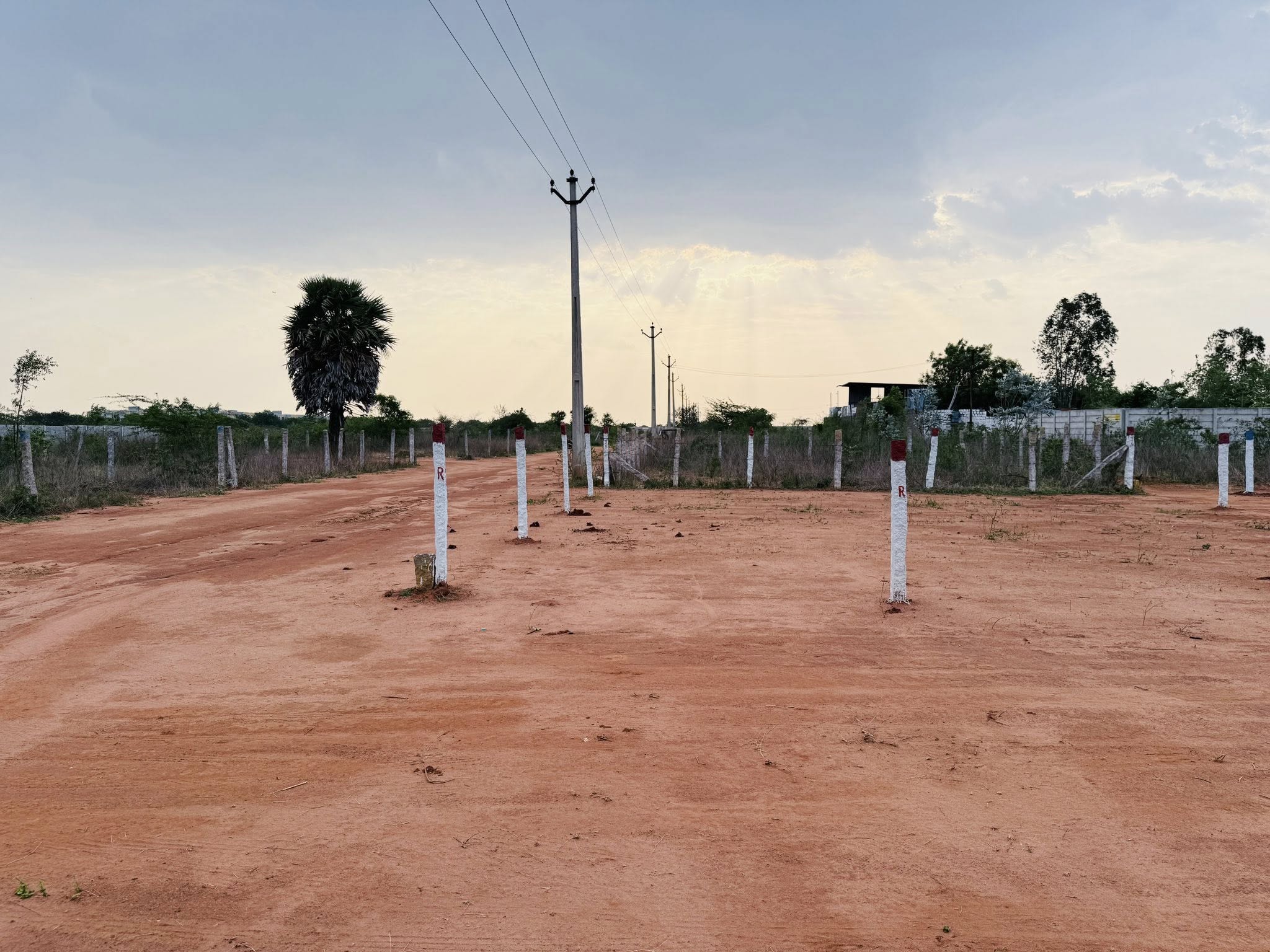 200 SQ.YD - EAST & SOUTH CORNER - FULL LRS APPROVED - PLOT FOR SALE IN ADIBATLA